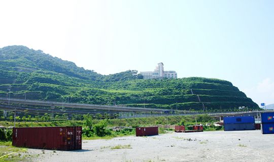 【廣東省獲獎(jiǎng)】深圳市東部沿海高速公路-蓮塘至鹽田段梧桐山道立交路塹邊坡地質(zhì)災(zāi)害治理工程勘查、設(shè)計(jì)